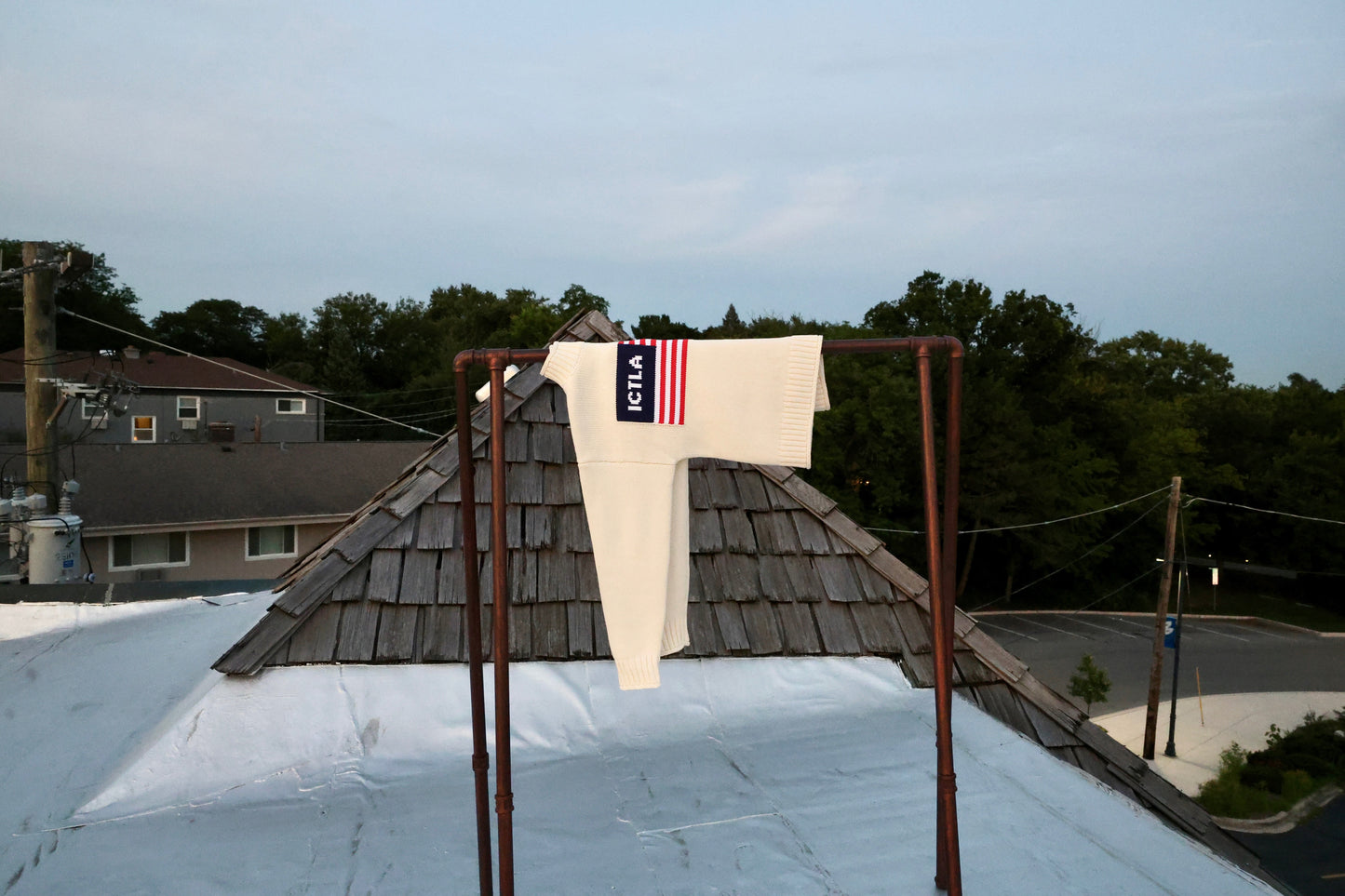 Flag Mockneck